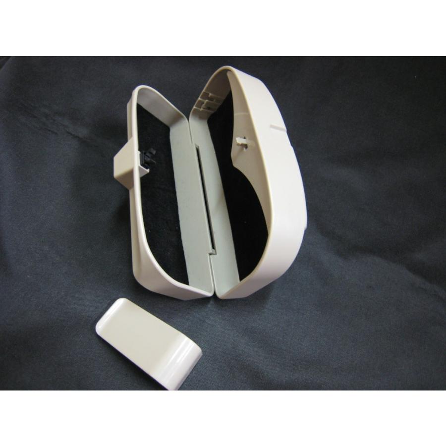スイフト 汎用サングラスケース サンバイザー取り付け ZC13S スイフト 汎用サングラスケース サンバイザー取り付け ZC13S