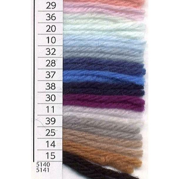 18Y-8W-2008【ベビー＆キッズキット】ケーブル編みのポンチョキット