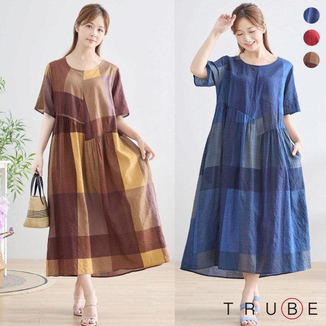 青いプリーツ半袖ひざ丈ワンピース プリーツプリーズPLEATS PLEASE プリーツ袖変形ワンピース 青3