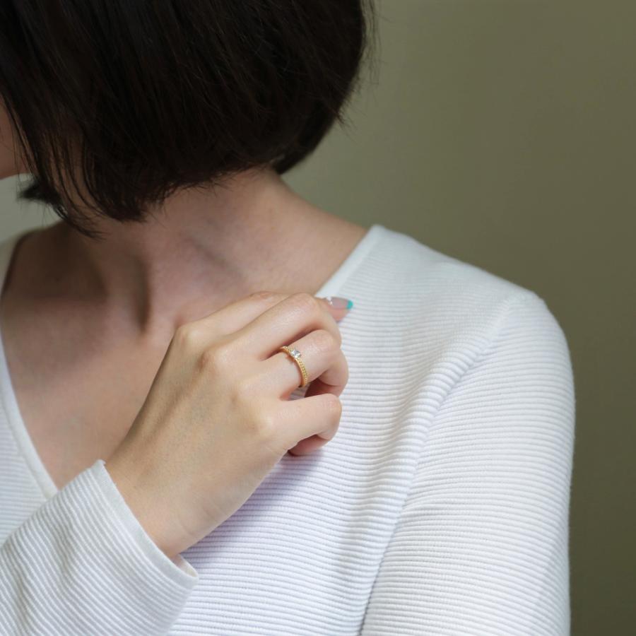 Avaron プリンセスカット 一粒 ダイヤモンド リング 指輪 レディース