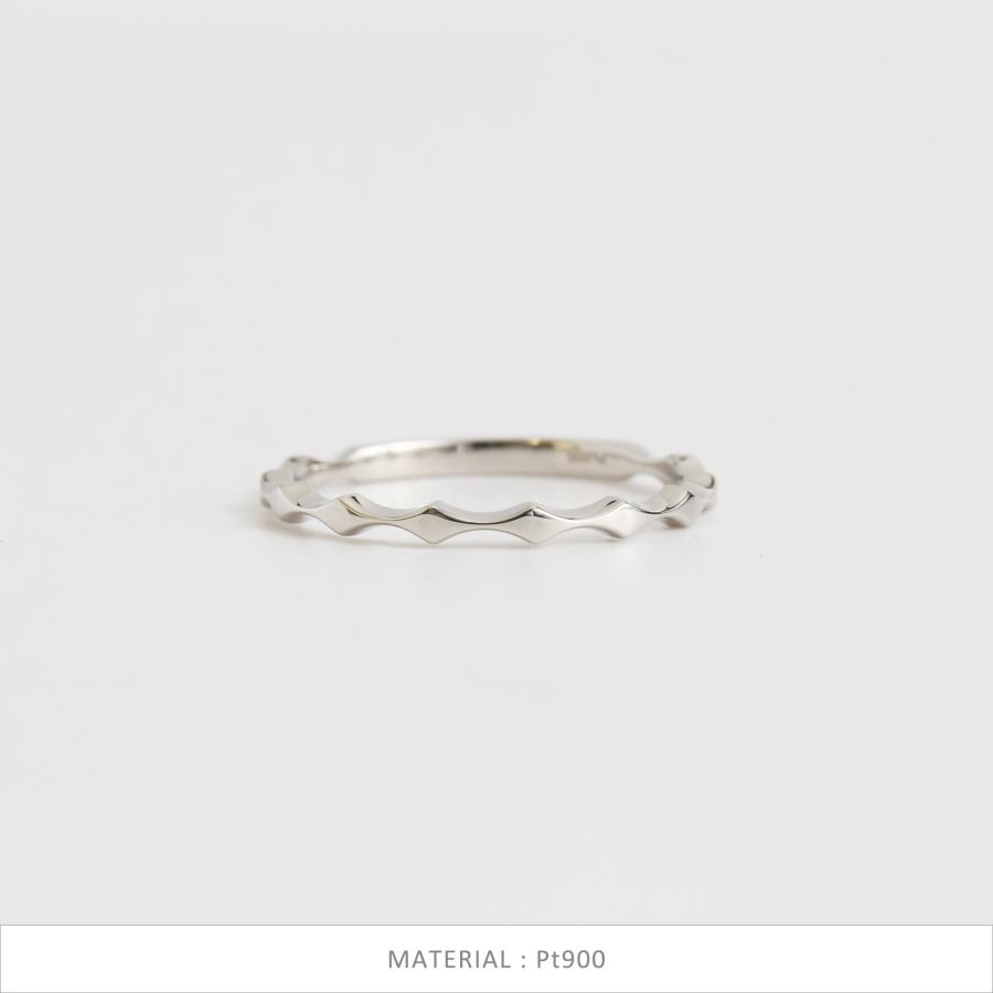 Avaron（アヴァロン） ひし形 モチーフ リング イエローゴールド 指輪