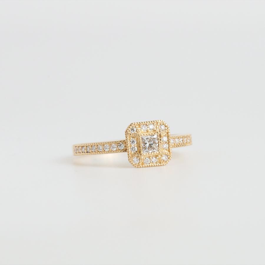 Avaron プリンセスカット ダイヤモンド ヘイロー リング 指輪  