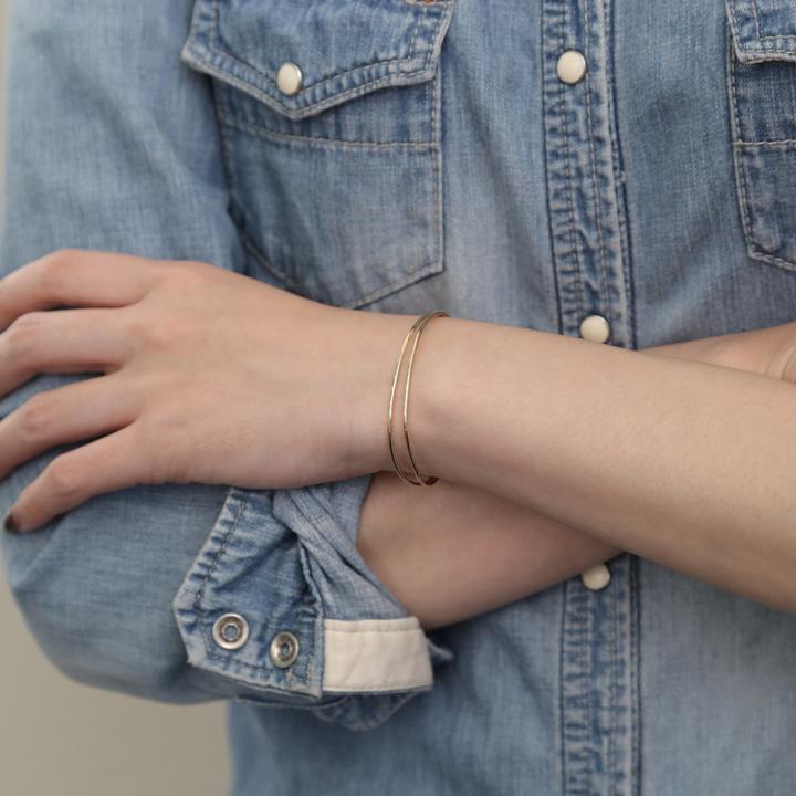 バングル レディース ゴールド 細身 ダブルアーム K18 18金 18k K10 フリーサイズ Nadia Bangle Brn 061 Avaron Standard Jewelry 通販 Yahoo ショッピング