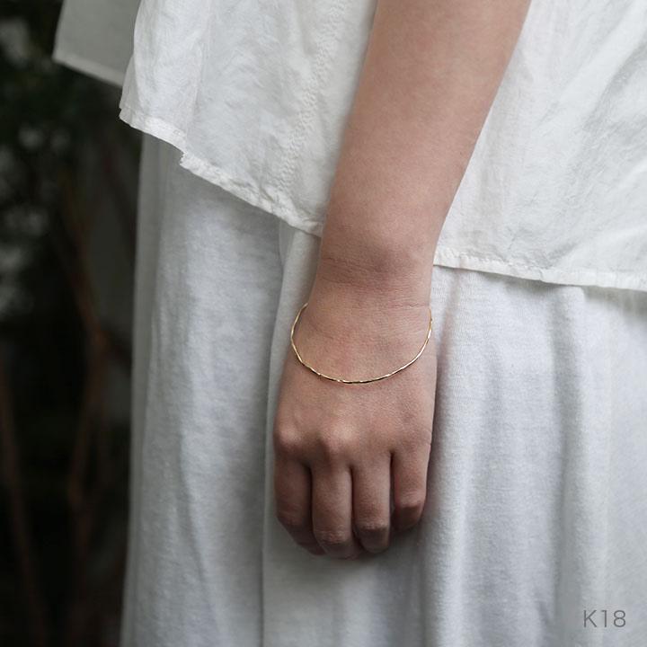 ツイスト バングル ゴールド スパイラル ねじり k10 k18 pt900 地金 レディース 細身 シンプル ギフト プレゼント  Torquent Bangle | Avaron | 09
