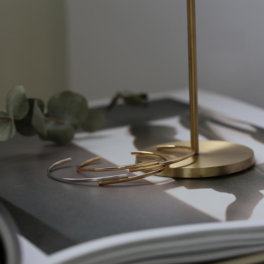 バングル ゴールド K18 K10 Pt900 プラチナ レディース シンプル 細身 ギフト プレゼント  Stack Line Bangle | Avaron | 12