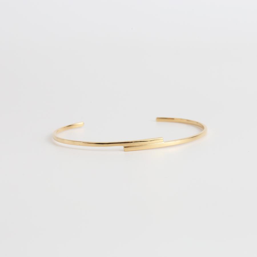 バングル ゴールド K18 K10 Pt900 プラチナ レディース シンプル 細身 ギフト プレゼント  Stack Line Bangle | Avaron | 01