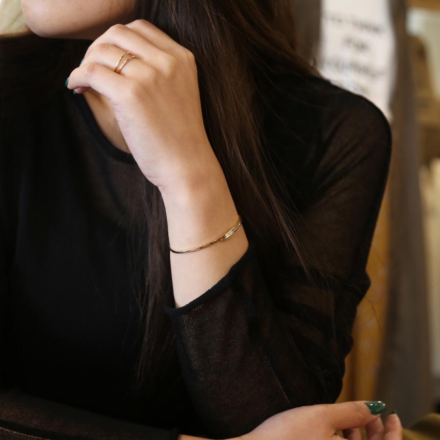 バングル ゴールド K18 K10 Pt900 プラチナ レディース シンプル 細身 ギフト プレゼント  Stack Line Bangle | Avaron | 07