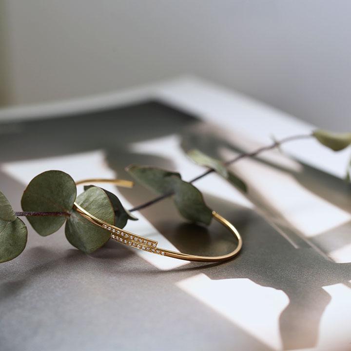 バングル ダイヤモンド K18 K10 Pt900 ゴールド プラチナ レディース 細身 ギフト プレゼント  Stack Line Bangle Diamond | Avaron | 16