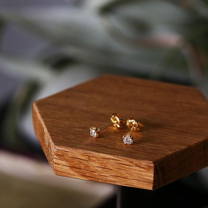 一粒 ダイヤモンド ピアス レディース 小さめ 一粒ダイヤ K10 K18 Pt900 ゴールド プラチナ シンプル ギフト プレゼント  Natural Pierce | Avaron | 15