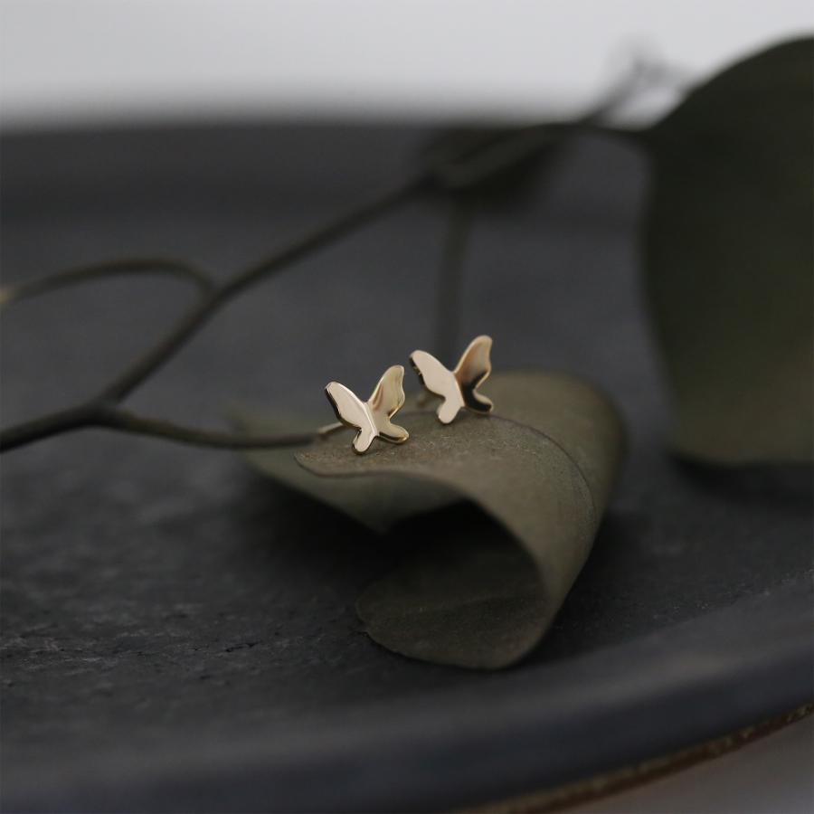 バタフライ プレート ピアス 蝶 レディース K10 K18 Pt900 ゴールド プラチナ シンプル ギフト プレゼント  Butterfly Pierce | Avaron | 15