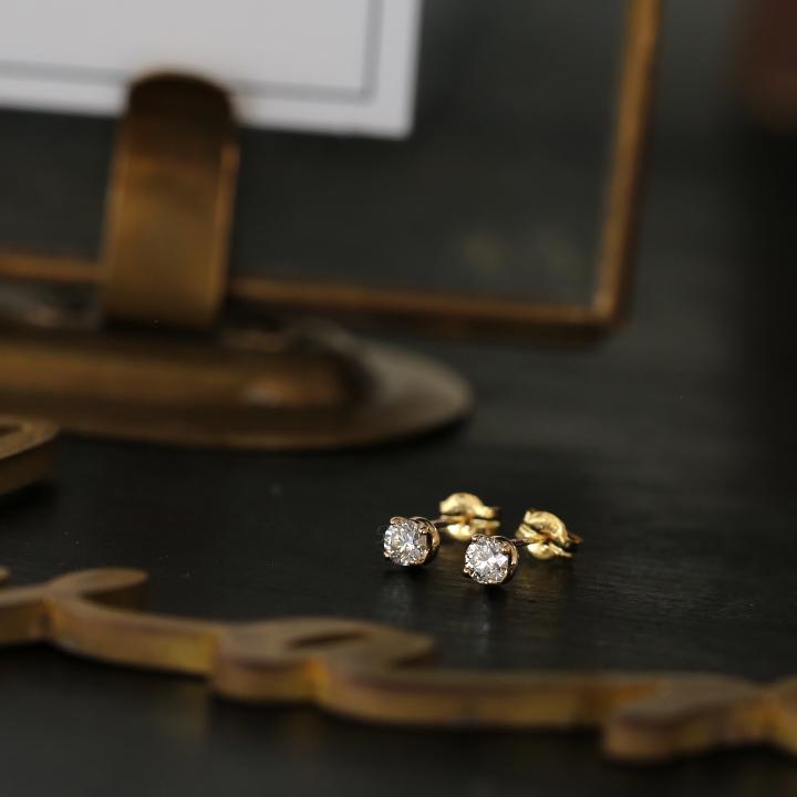 一粒 ダイヤモンド ピアス レディース 一粒ダイヤ K10 K18 Pt900 ゴールド プラチナ シンプル ギフト プレゼント  Bersa Pierce 0.30ct | Avaron | 13