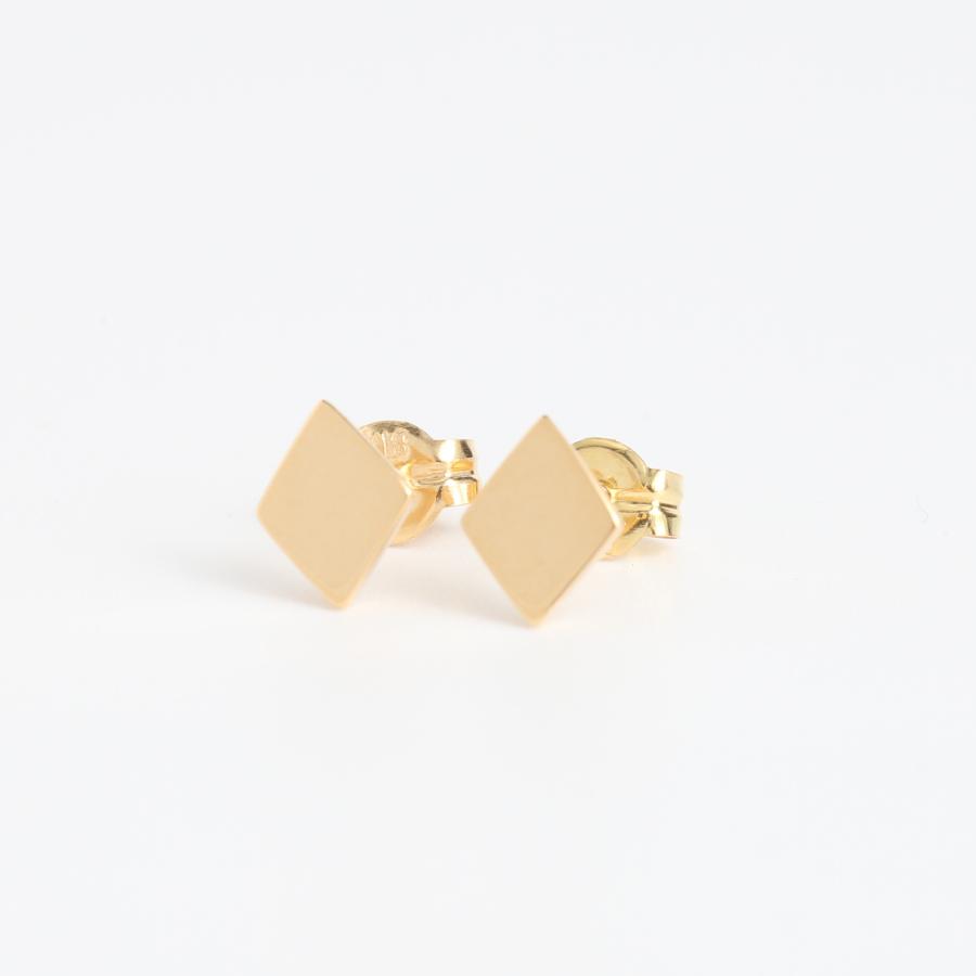 Avaron ひし形 プレート ピアス レディース K10 K18 Pt900 Avaron ひし形 プレート ピアス レディース K10 K18 Pt900