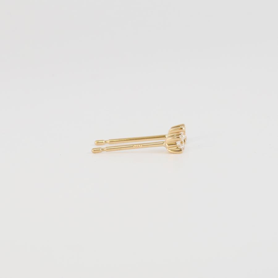 Avaron（アヴァロン） 一粒 ダイヤモンド 星 ピアス レディース 一粒