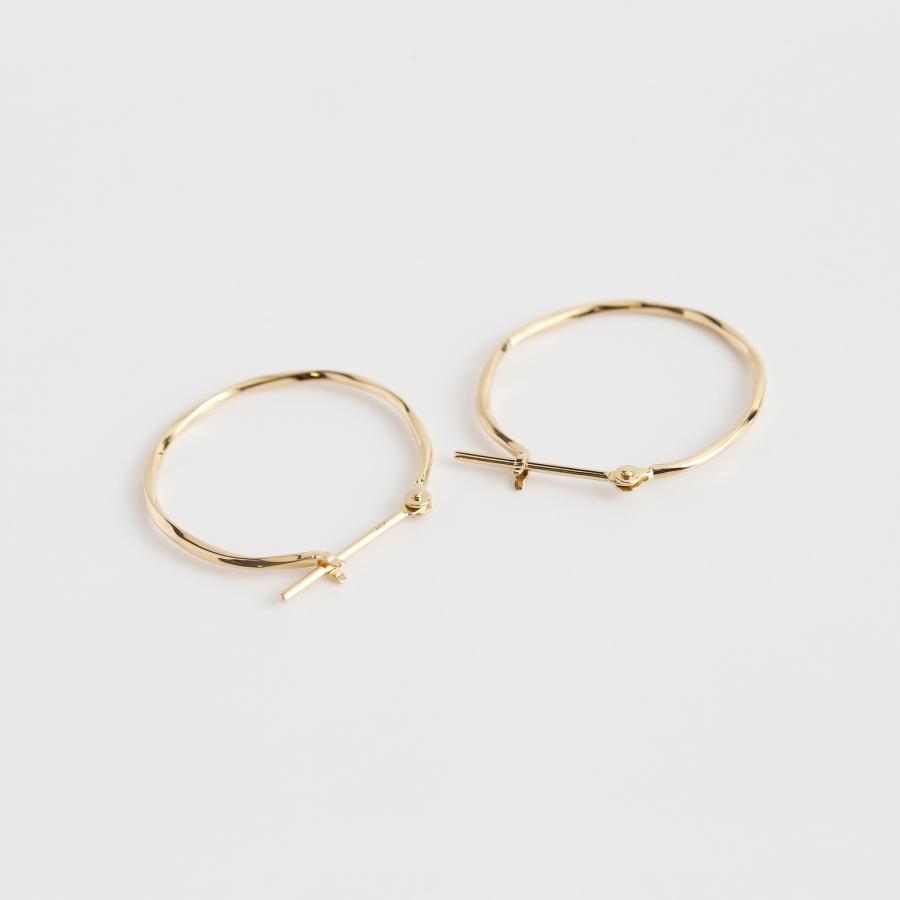 ツイスト フープピアス スパイラル ねじり レディース K10 K18 Pt900 ゴールド プラチナ 地金 シンプル ギフト プレゼント  Torquent Hoop Pierce S | Avaron | 02