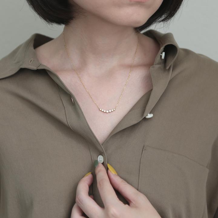 ダイヤモンド Uライン グラデーション ネックレス レディース  