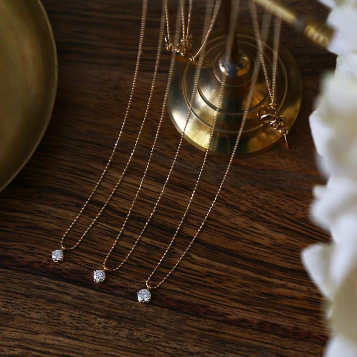 Avaron 一粒 ダイヤモンド 0.08ct ネックレス レディース 一粒 Avaron 一粒 ダイヤモンド 0.08ct ネックレス レディース 一粒