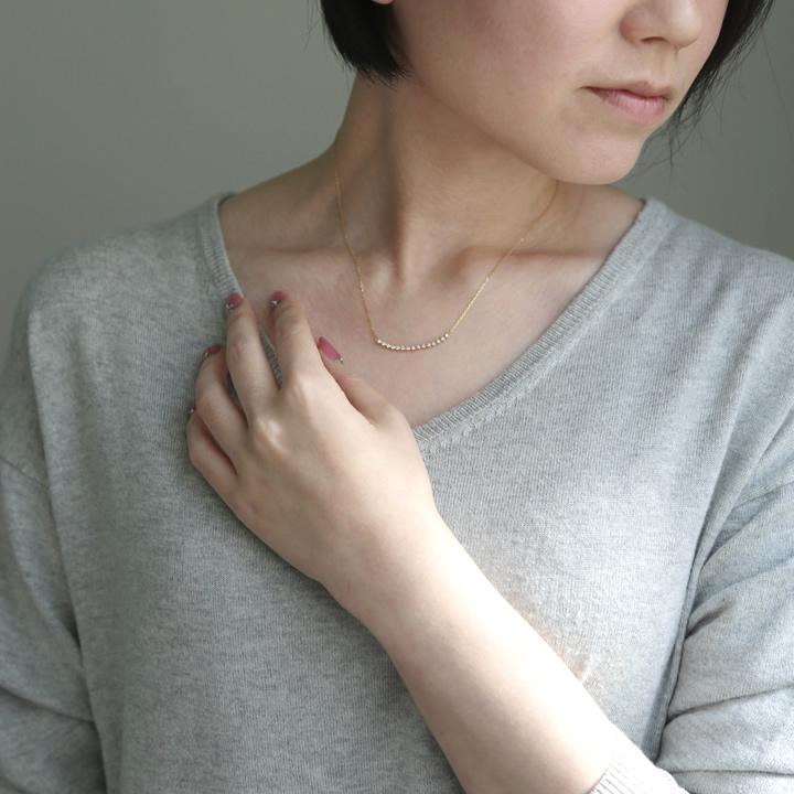 Avaron ダイヤモンド 15石 Uライン ネックレス レディース K10 K18 