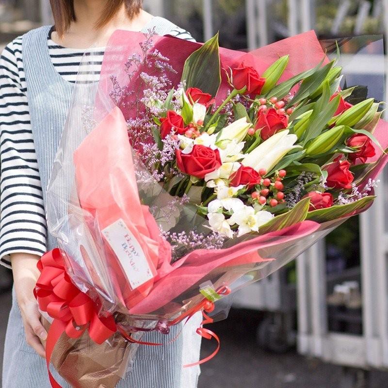 敬老の日 花束 花 ギフト プレゼント 送料無料 季節の花束 Lサイズ お誕生日 記念日 お祝い 贈り物 あすつく Fb 021 愛媛のお花屋さんあぼんりーの花 通販 Yahoo ショッピング