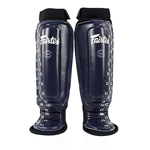 Fairtex SP6 ムエタイ すね当て メンズ レディース キッズ | ネオプレーン素材で作られたシンガード プレミアム 軽量 耐久性 | 脛に補強パッド(ブルー/スモール)の画像