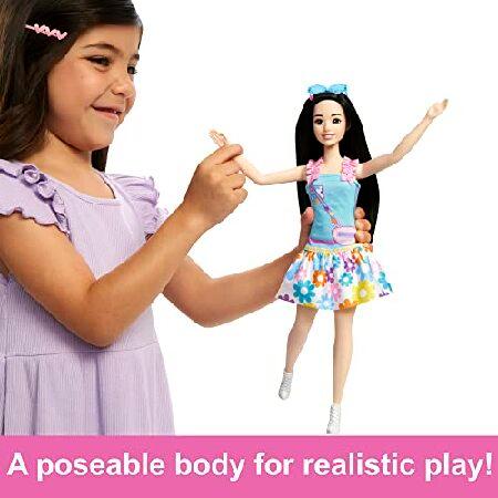 Barbie My First Barbie Preschool Doll, Renee with 13.5-inch Soft Posable Body ＆ Black Hair-Plush Squirrel ＆ Accessoriesの画像