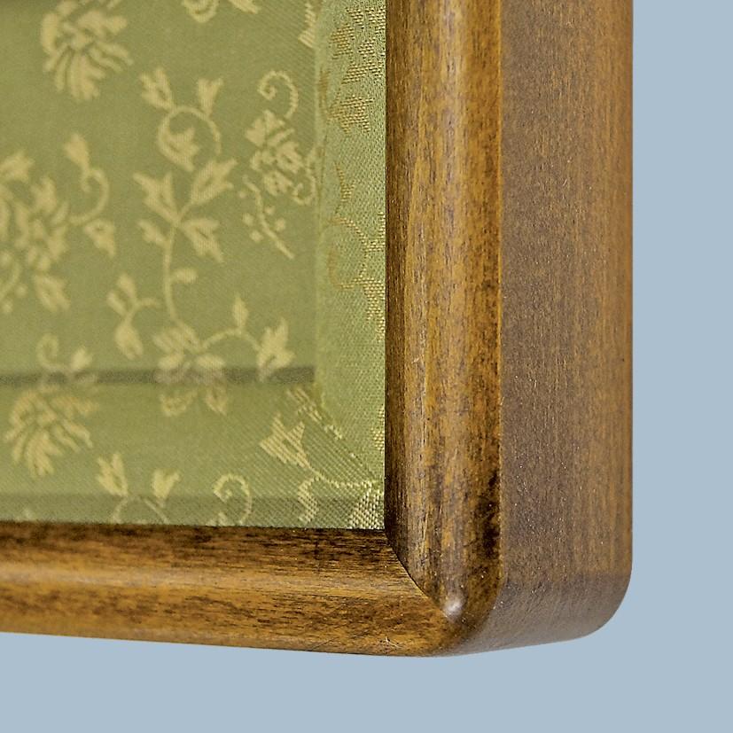 チーク仕上げ皇居受章記念写真額半切サイズ　　和室、洋室、どちらにもピッタリな額縁です。 |  | 01