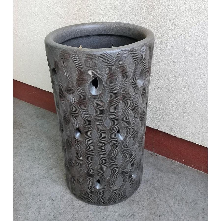 展示品 陶器傘立て 立波くし目傘立 黒 MK291 水抜き穴あり 傘
