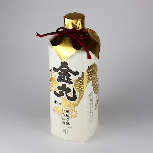 泡盛 古酒 伊是名酒造 / 金丸 十年古酒 おちょこ付き 43度,720ml 泡盛 古酒 伊是名酒造 / 金丸 十年古酒 おちょこ付き 43度,720ml