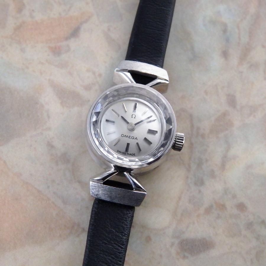 OMEGA オメガ アンティーク 時計 レディース ホワイト ゴールド 金無垢