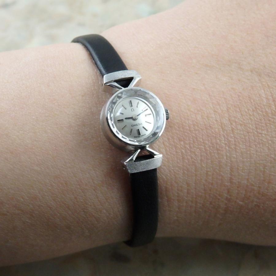 アンティークウォッチライフ腕時計オメガ アンティーク 時計 レディース ホワイト ゴールド 金無垢 カットガラス 18KWG OMEGA 1963年  ヴィンテージ レディース腕時計