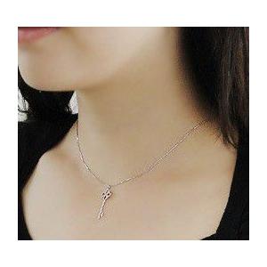 ダイヤモンド ネックレス キーモチーフ 4石 k10 ゴールド　ben0053