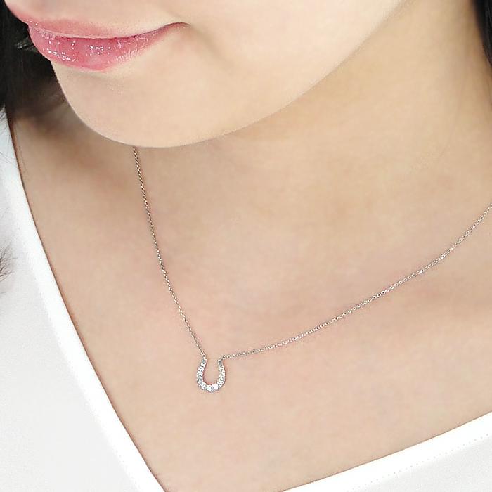 pt900 プラチナ ダイヤモンド ダイヤ ネックレス ペンダント ホースシュー 0.2ct 馬蹄 馬 人気 4月 誕生石 ben0078の画像