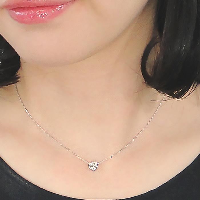 pt900 プラチナ ダイヤモンド ダイヤ ネックレス ペンダント フラワー 花 0.27ct 可愛い ben0087の画像