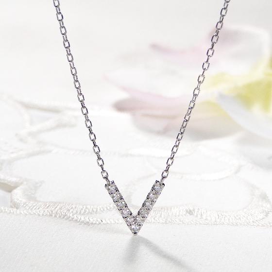 Pt900 0.1ct Vモチーフ ダイヤモンド ネックレス ペンダント 送料無料 