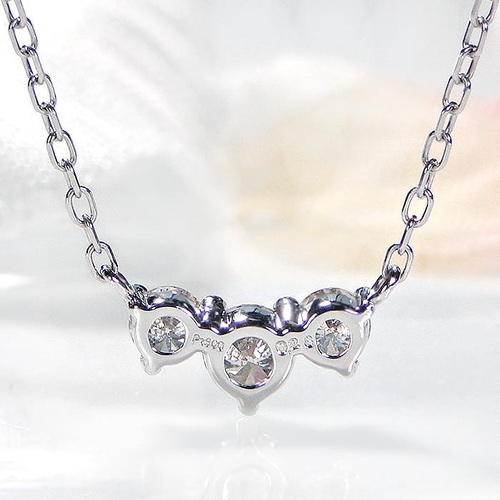 Pt900 0.28ct スリーストーン ダイヤモンド ネックレス 送料無料 人気 