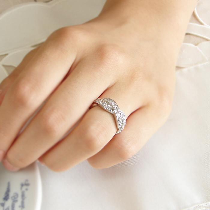 ラウンド　ブリリアントカット　ダイヤモンド　プラチナ900 1カラットリング Pt900【1.0ct】 輝く1カラット！ ダイヤモンド リングプラチナ 1