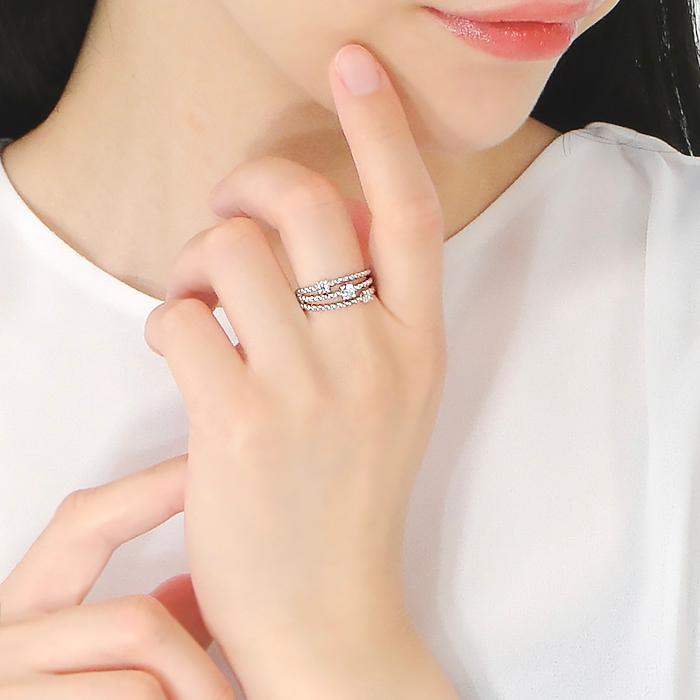 Pt900 0.30ct ツイスト ダイヤモンド リング ジュエリー ダイヤ 0.3カラット ルテニウム割 ツイスト 3連 プラチナ 幅広 プラチナ900 可愛い ひねり ber0333の画像