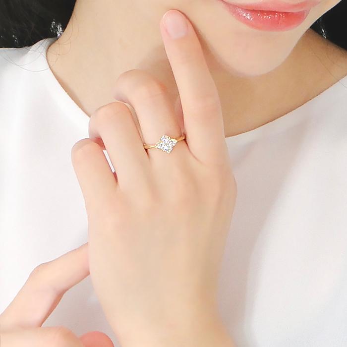 K18YG PG WG 0.30ct フラワー ダイヤモンド リング ジュエリー 18k 花 0.3カラット ルテニウム割 プラチナ ゴールド 18金 4月誕生石 おしゃれ ber0338の画像