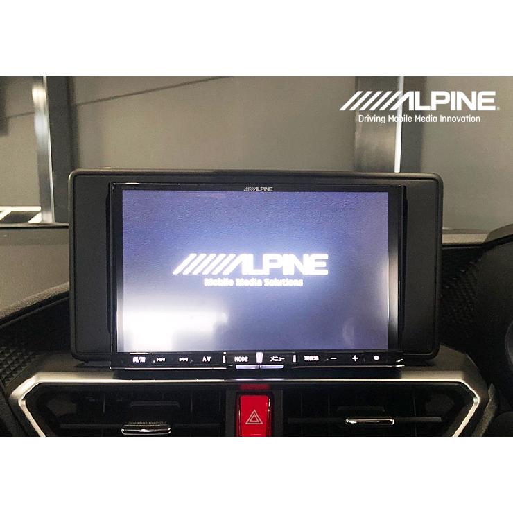 AWESOME（オーサム） トヨタ 200系 ライズ 用（R1.10〜） 8インチ