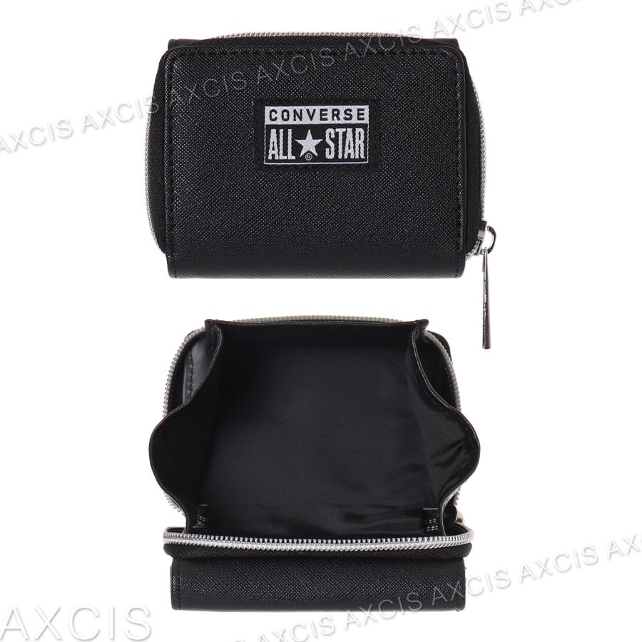 キヨ　黒い合成皮革ポーチ 金具ロゴ付き キヨ 黒い合成皮革ポーチ 金具ロゴ付き タケオキクチ 財布 二