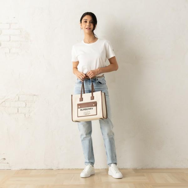 バーバリー トートバッグ スモール フレヤトート ベージュ ブラウン レディース BURBERRY 8044138 A1395 A4対応の画像
