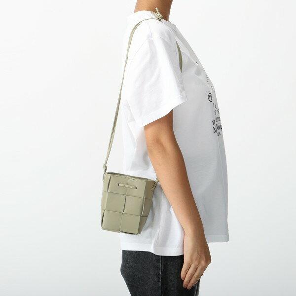 BOTTEGA VENETA（ボッテガ・ヴェネタ） ショルダーバッグ カセット