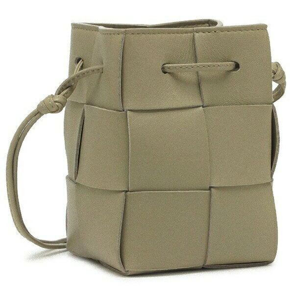 BOTTEGA VENETA（ボッテガ・ヴェネタ） ショルダーバッグ カセット