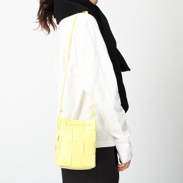 BOTTEGA VENETA（ボッテガ・ヴェネタ） ショルダーバッグ カセット