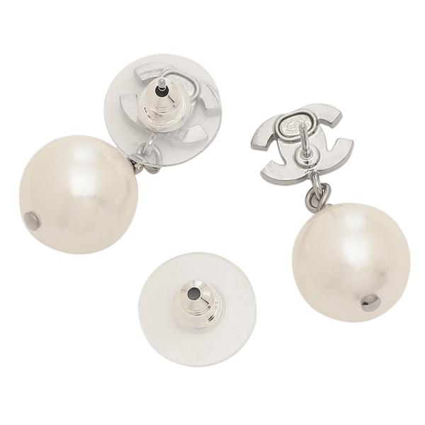 未使用級 CHANEL ココマーク シルバー希少デザイン ピアス 正規品 CHANEL（シャネル） ピアス ココマーク CCマーク シルバー レディース