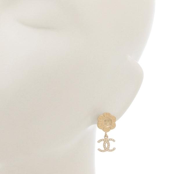 シャネル ピアス 花 フラワー CCマーク ココマーク ゴールド レディース CHANEL ABG545 B22362 U4453の画像