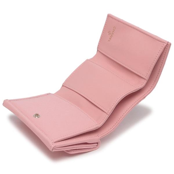 CHANEL シャネル 三つ折り財布 マトラッセ ココマーク CCマーク