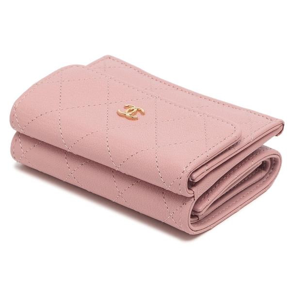 CHANEL（シャネル） 三つ折り財布 マトラッセ キルティング ミニ財布