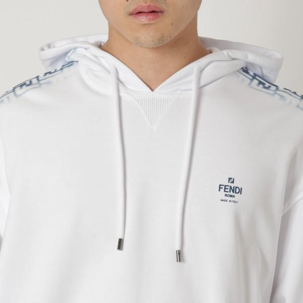FENDI フード付きパーカー ホワイト 着丈65cm FENDI フェンディ パーカー トップス スウェット フーディー