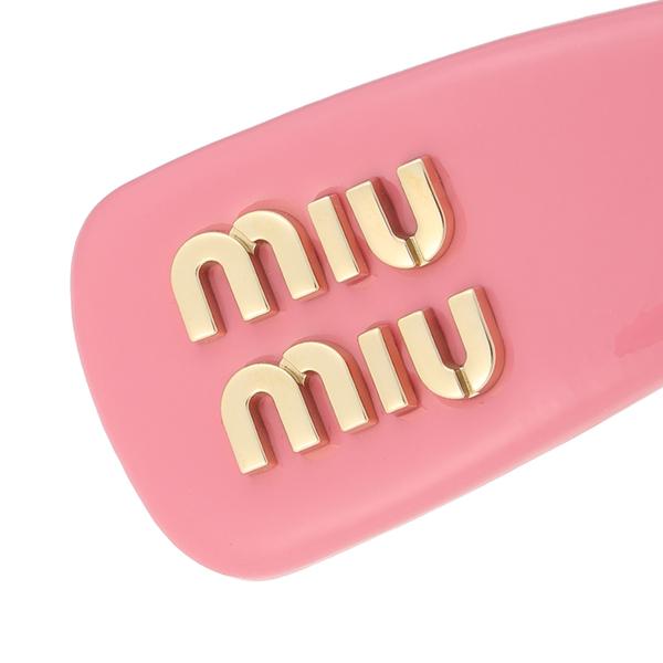 【値段交渉有】miu miu ピンク ヘアクリップ miu miu（ミュウミュウ） ヘアクリップ バレッタ パテントレザー ヘア