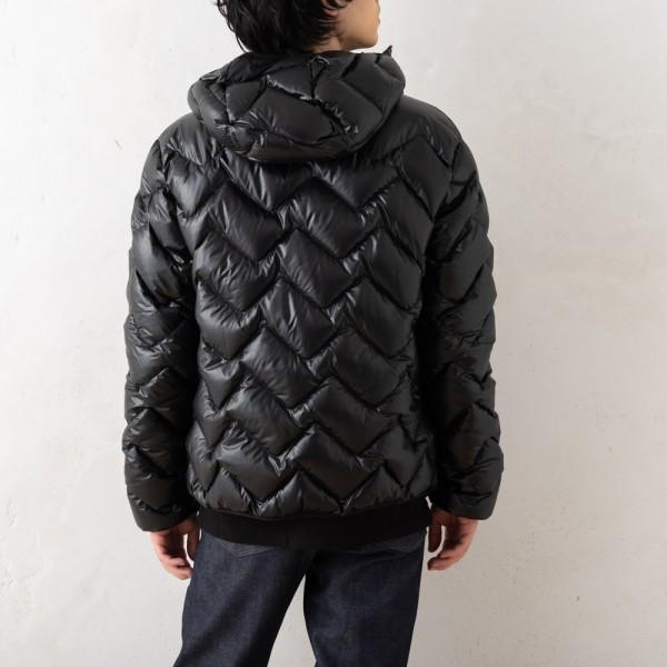 MONCLER モンクレール ダウンジャケット コート ブラック メンズ MONCLER モンクレール ダウンジャケット コート ブラック メンズ